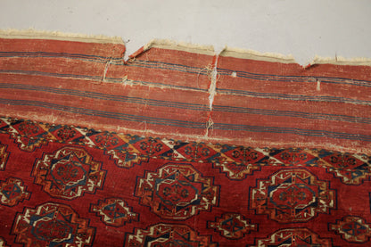 Antiker handgeknüpfter turkmenischer Sareg Teppich 250 x 225 cm ca. Mitte des 18. Jahrhunderts