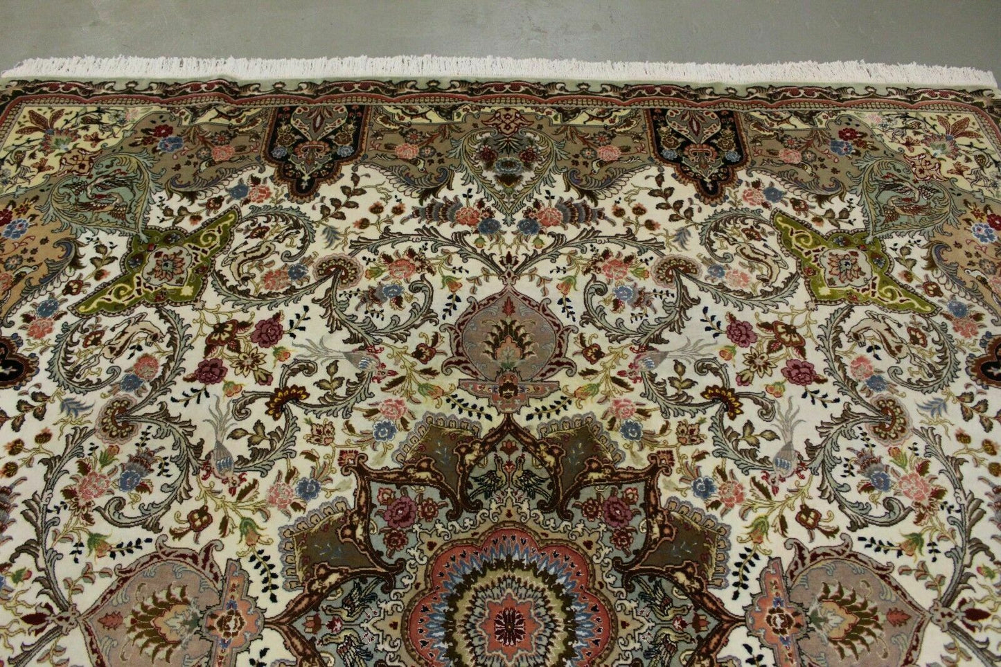 Antik handgeknüpfter persische Täbris Teppich 250 x 250 cm top zustand