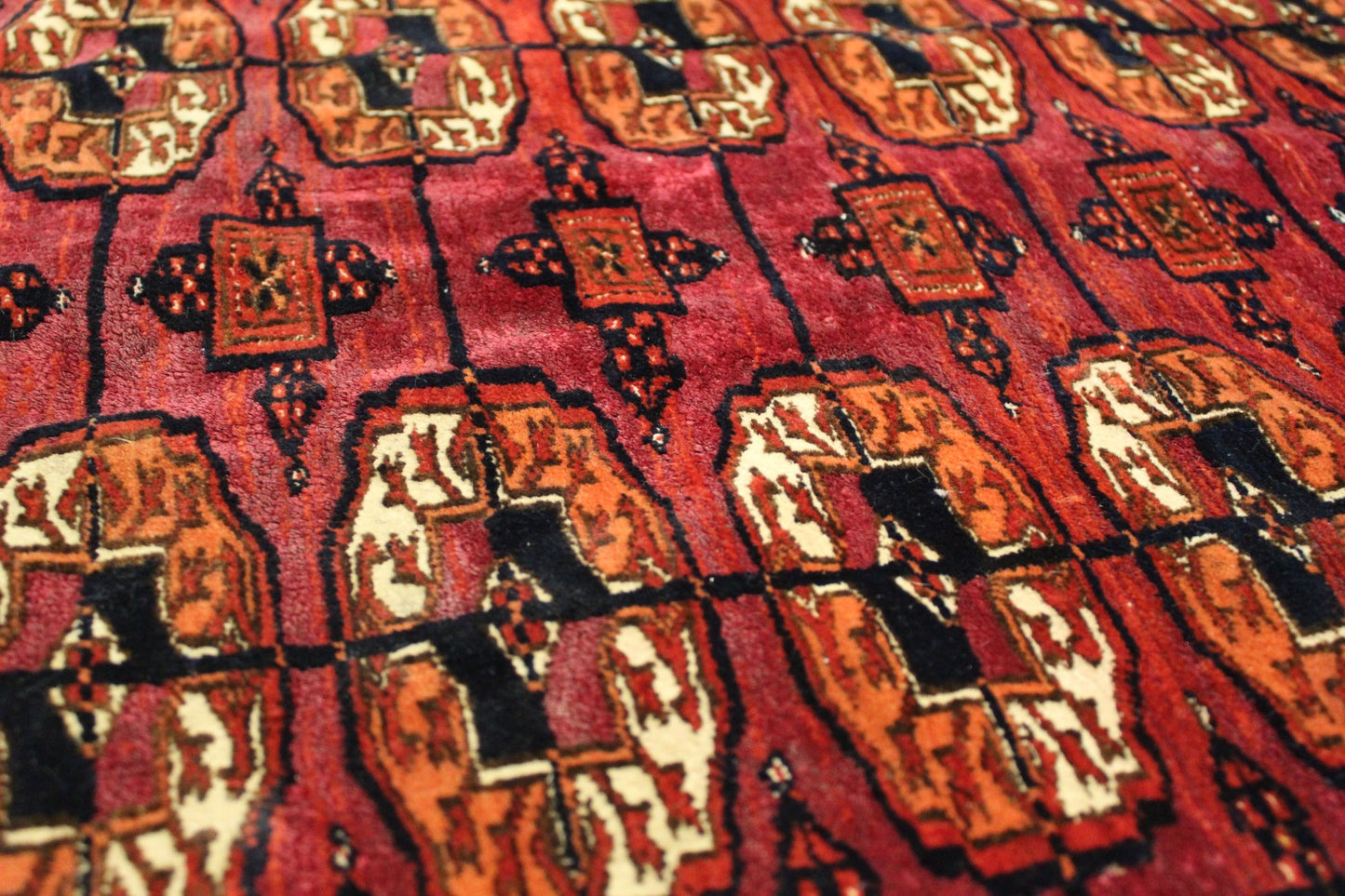 Antik Turkmenische Teppich Teke Seide auf Schurwolle 180 x 160 cm top zustand